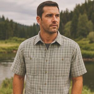 Orvis Men’s Gray Plaid Short Sleeve Button Down Shirt Medium Casual Outdoor